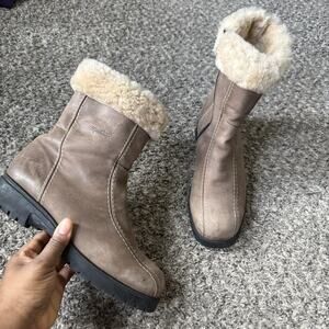 Martino Canada Shearling Brown Leather Boots Women’s Size 10 B Zip Winter